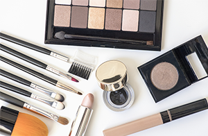 中检院发布关于化妆品与化妆品原料的注册与备案资料两项规范的征求意见稿