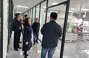宁波水表（集团）董事长一行访问沃特检验集团宁波实验室